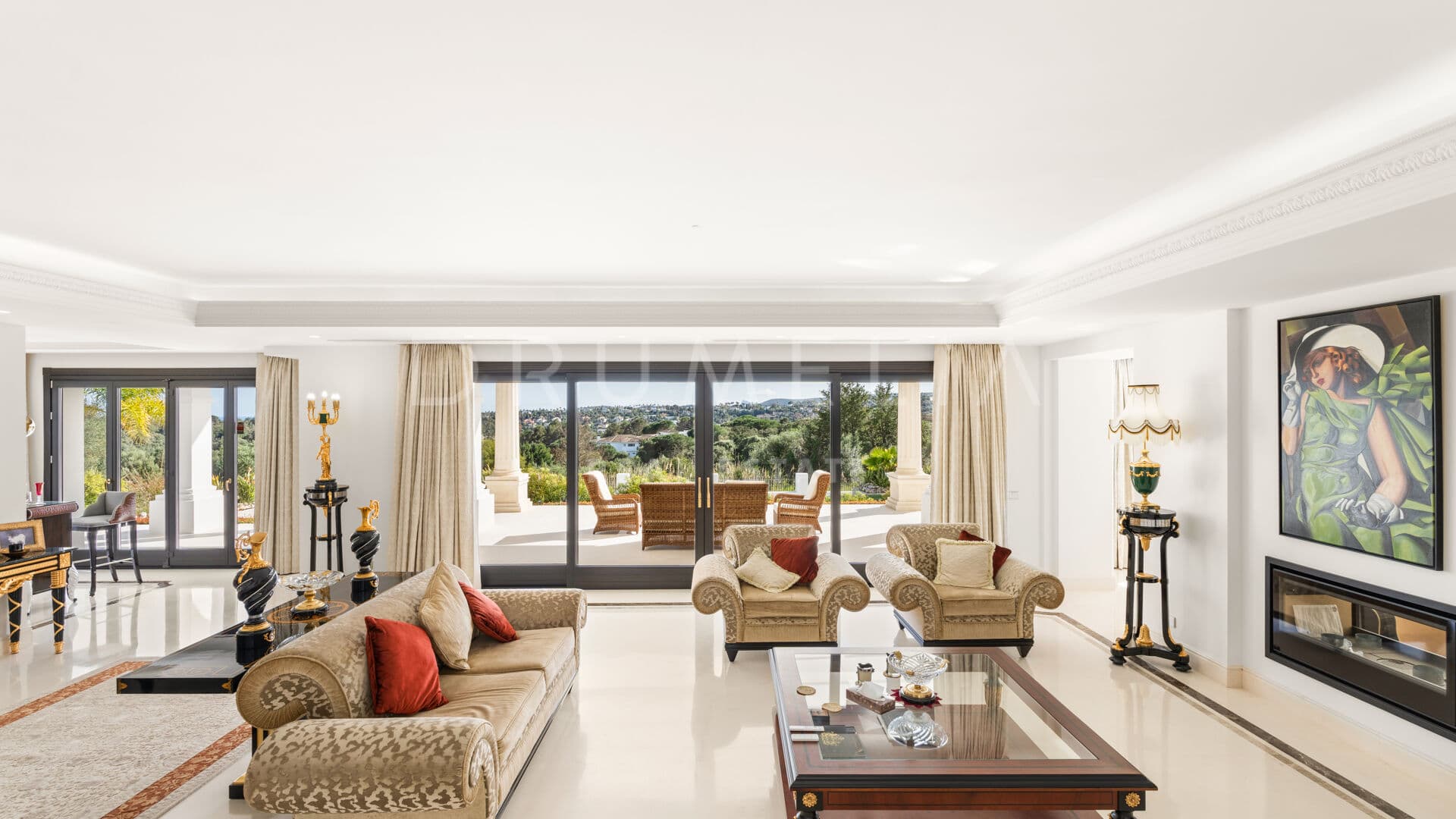 Grand Mansion with Panoramic Views in Sotogrande Alto